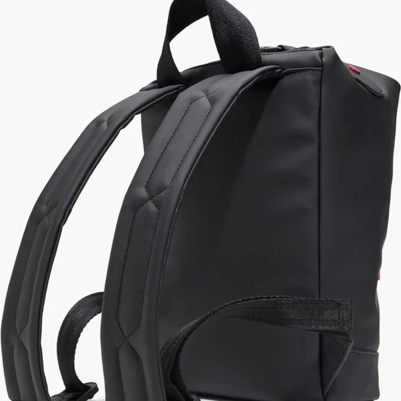 Hunter Top Clip Backpack - Picture 4 of 5